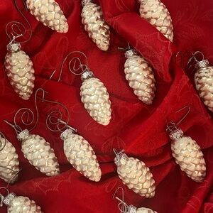 Elegant Cream Pinecone Ornaments